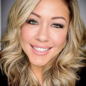 Elsa Chi Abruzzo-Headshot